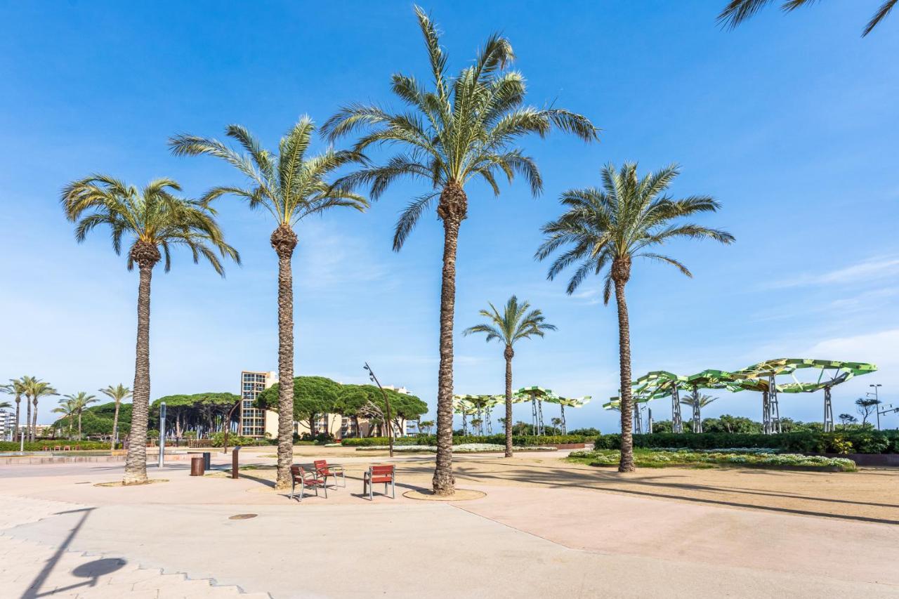 Alea Rentals - Maldivas La Pineda Bagian luar foto